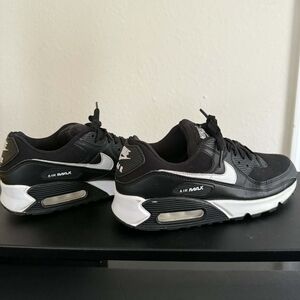Nike Air Max Black and White Athletic Shoes